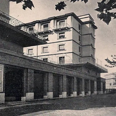 プラティン ヴァチカン ベッド・アンド・ブレックファスト 3*