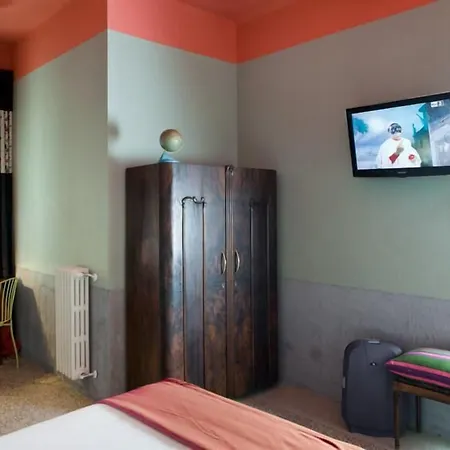 Pratinnvatican Couette-café 3*