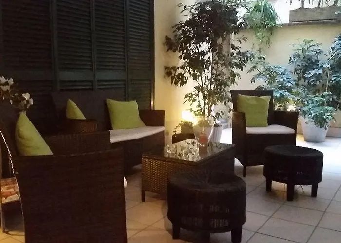 Pratinnvatican Couette-café 3*