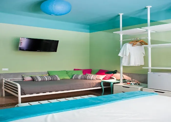 Pratinnvatican Couette-café 3*